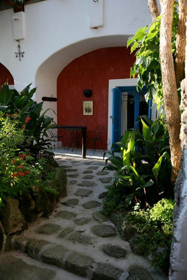 Dimora Coloniale B&B Forio di Ischia エクステリア 写真